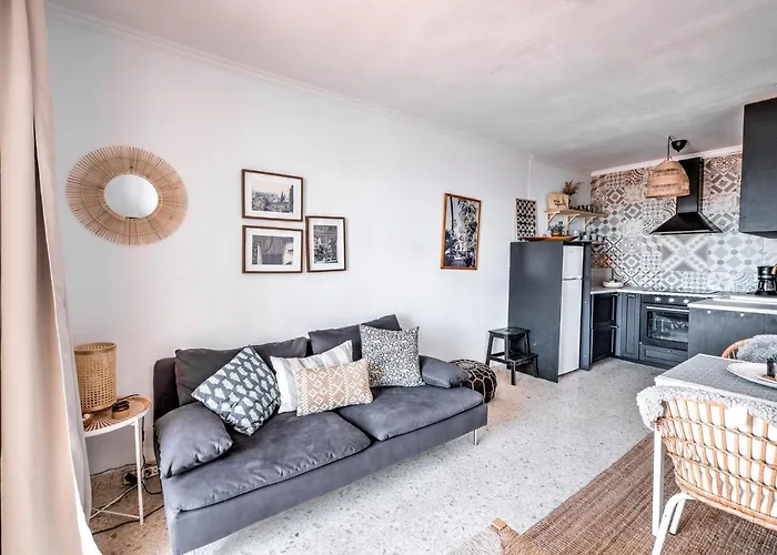 Appartement Newly Renovated In With Huge Pool Nerja