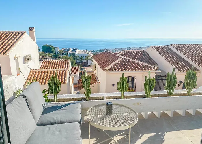 Appartement Newly Renovated In With Huge Pool *