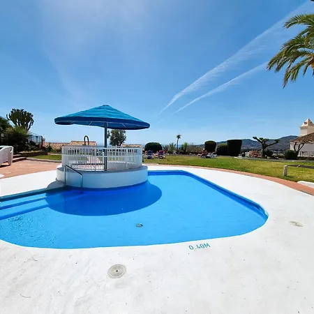 Newly Renovated In With Huge Pool