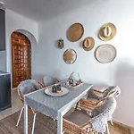 Newly Renovated In With Huge Pool